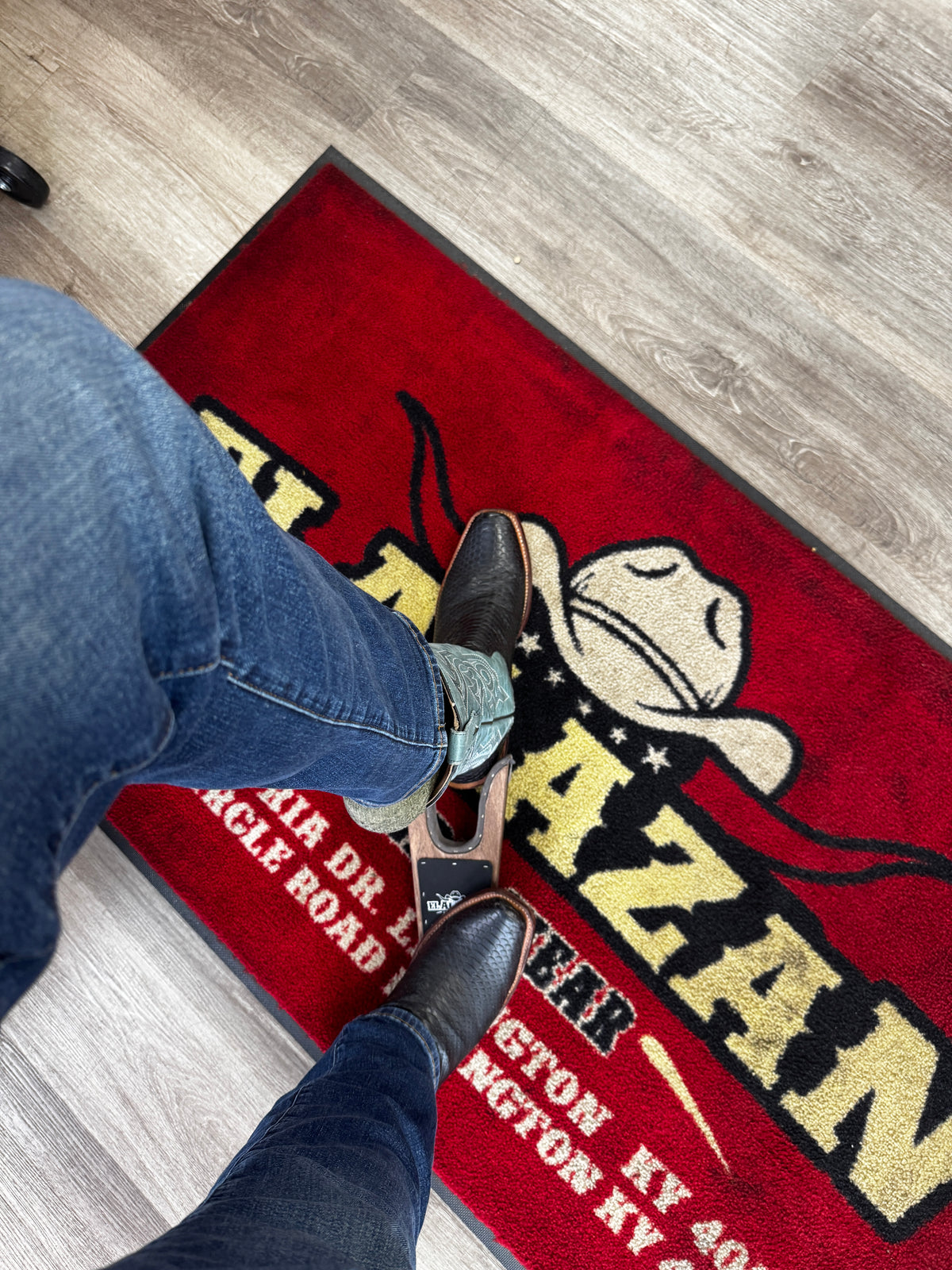 El Alazán Wooden Boot Jack – Cowboy Boot Remover Tool