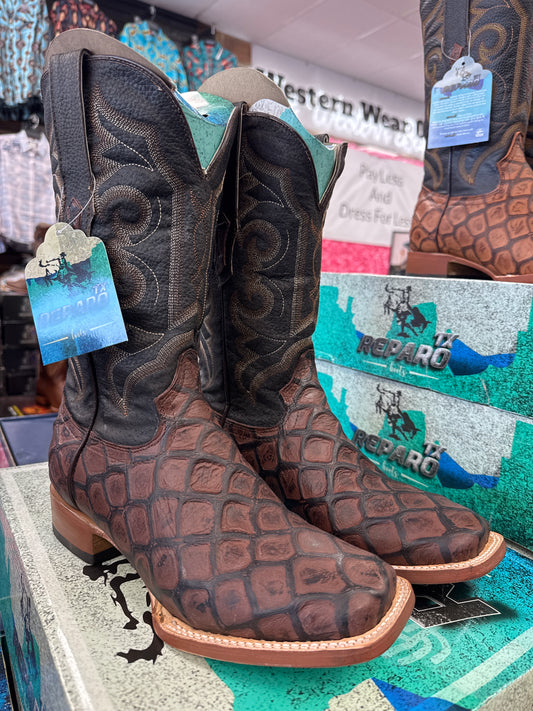 Reparo TX brown monster fish print Men’s boots