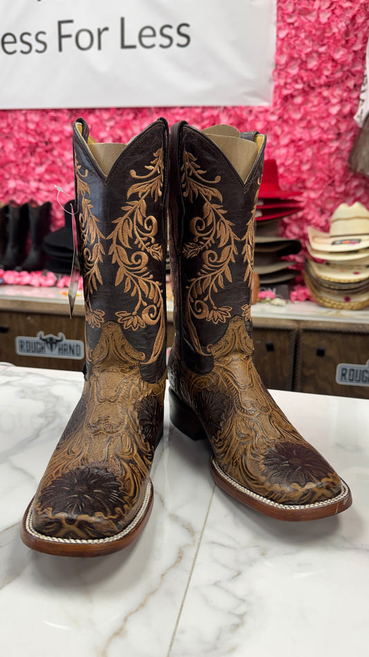 Mc Allen brown hand tool flower boots