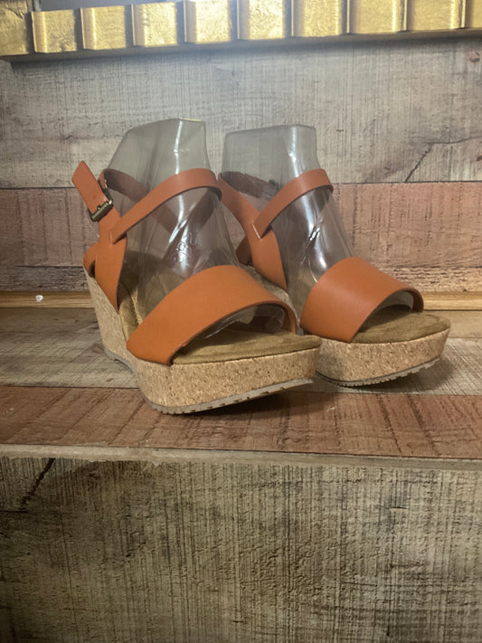 Flat brown high heel