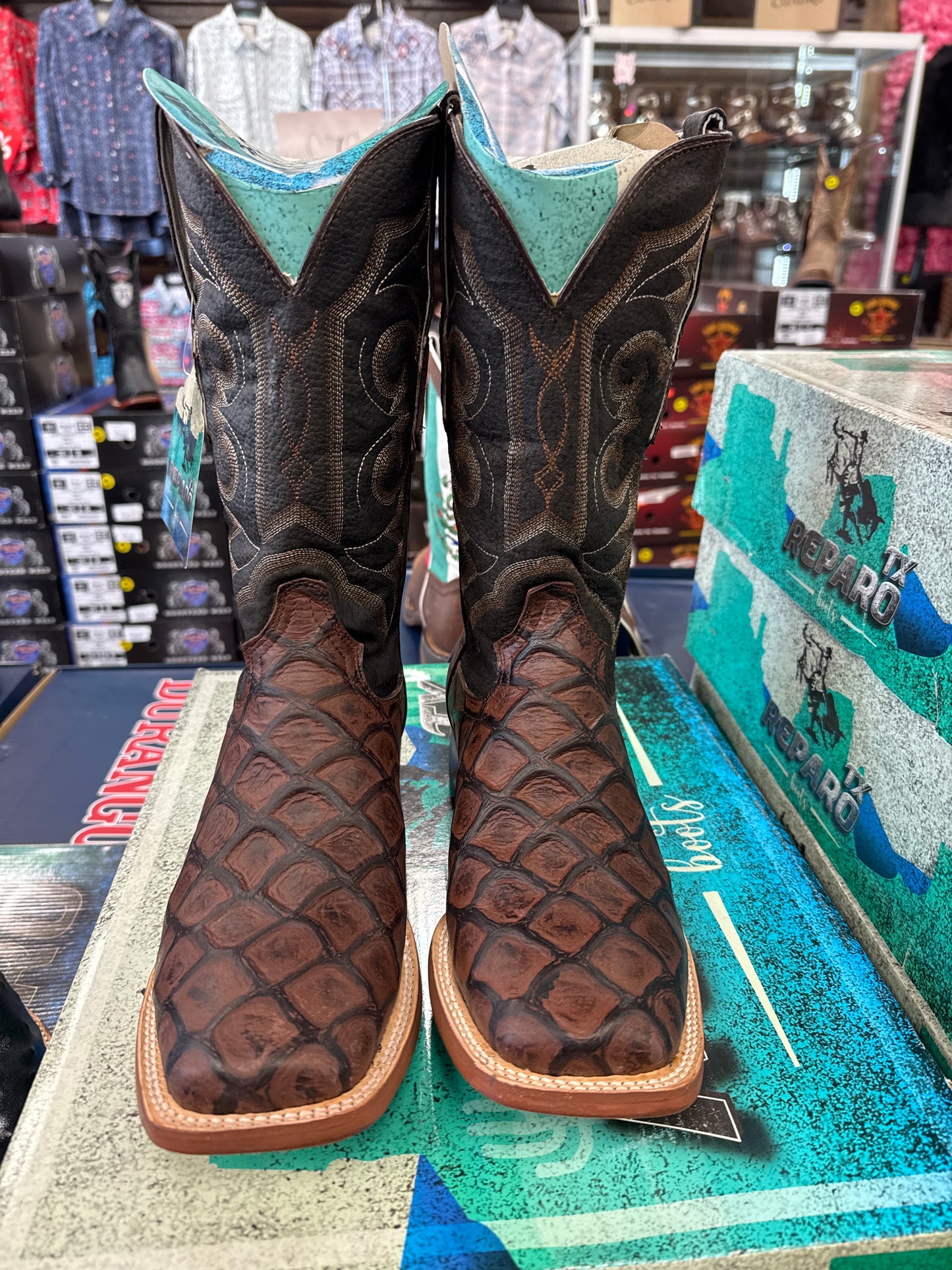 Reparo TX brown monster fish print Men’s boots