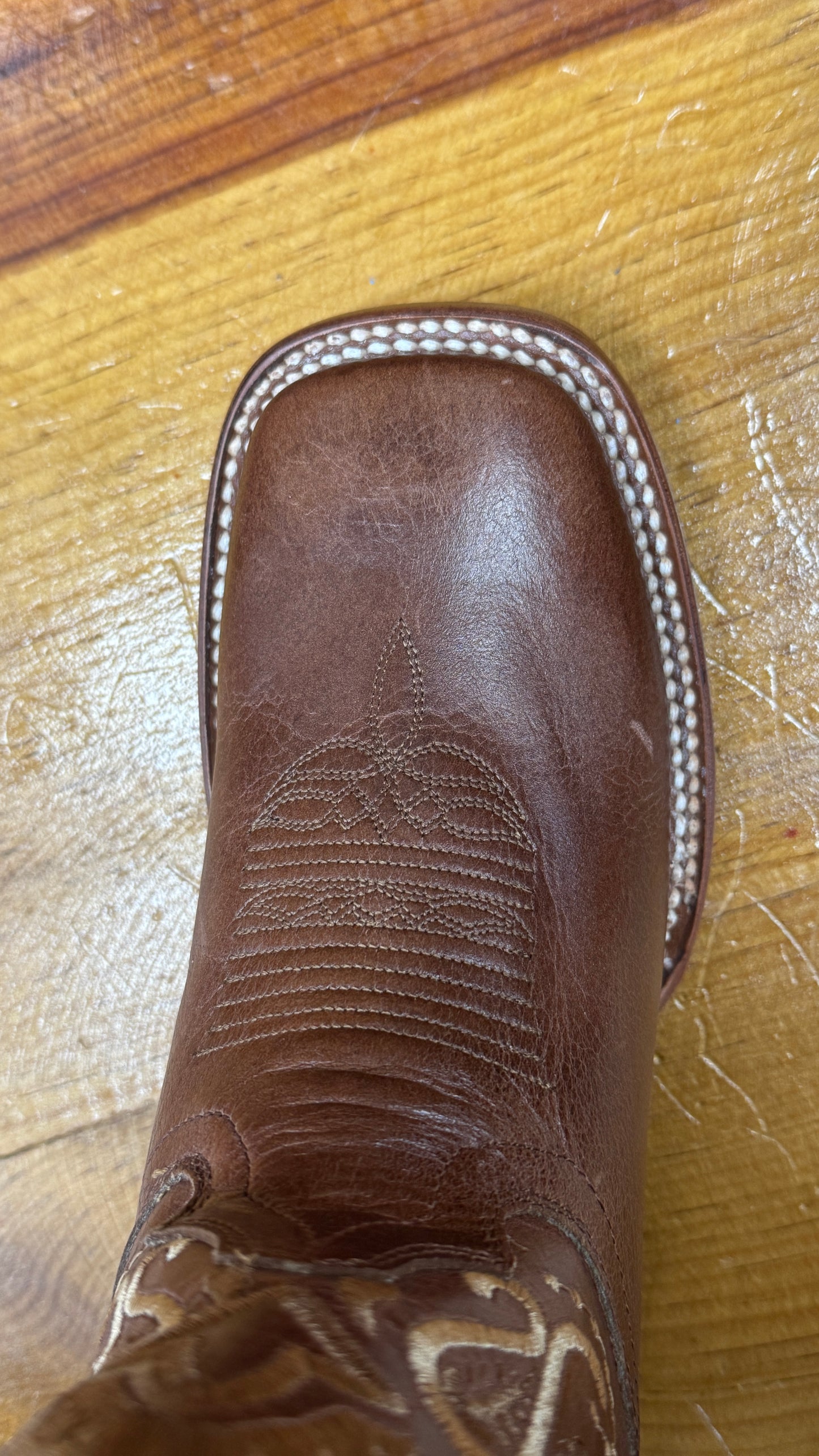Mc Allen women’s square toe boots