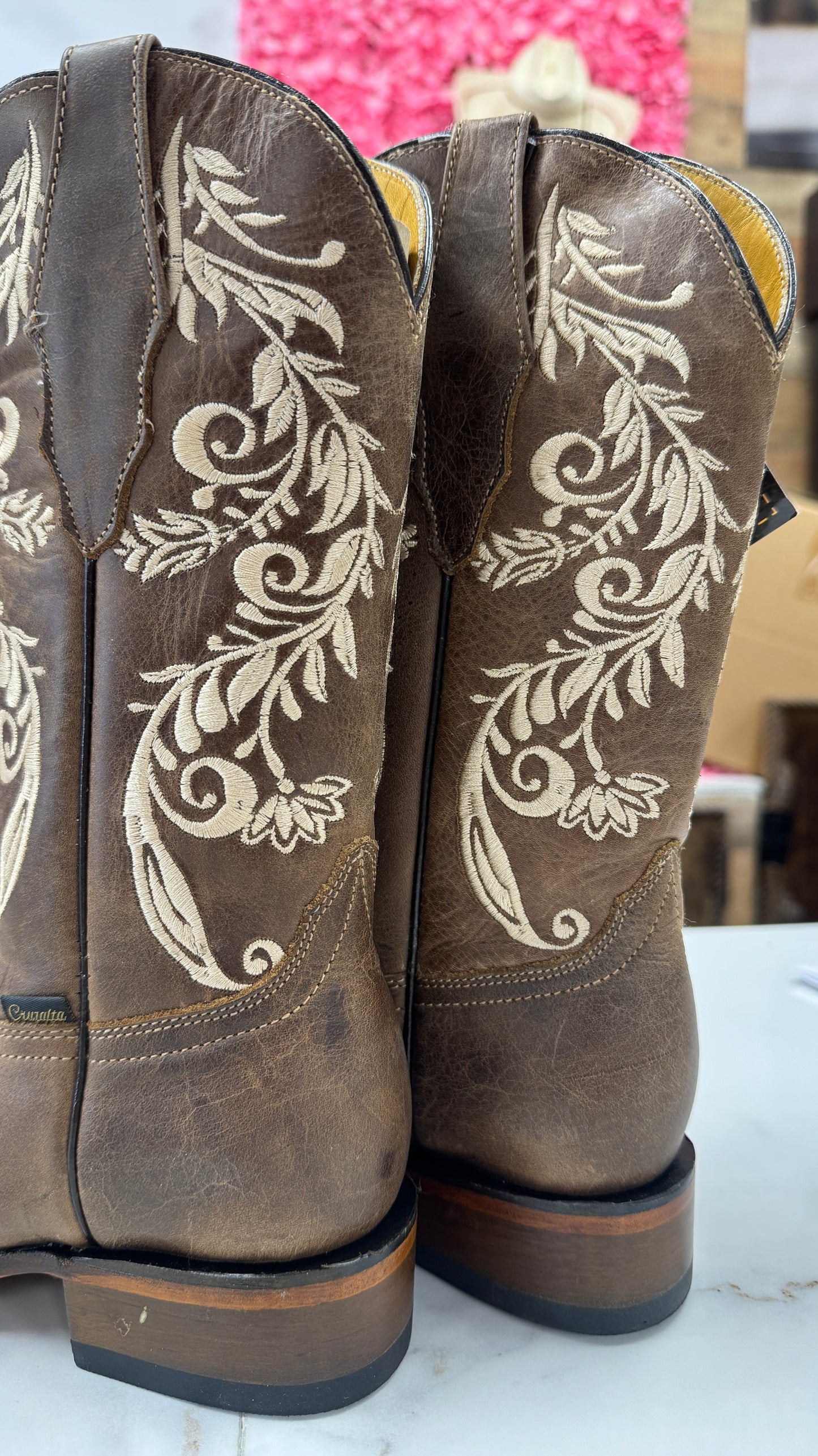 Women’s Floral Embroidery Cowgirl Square Toe Boots