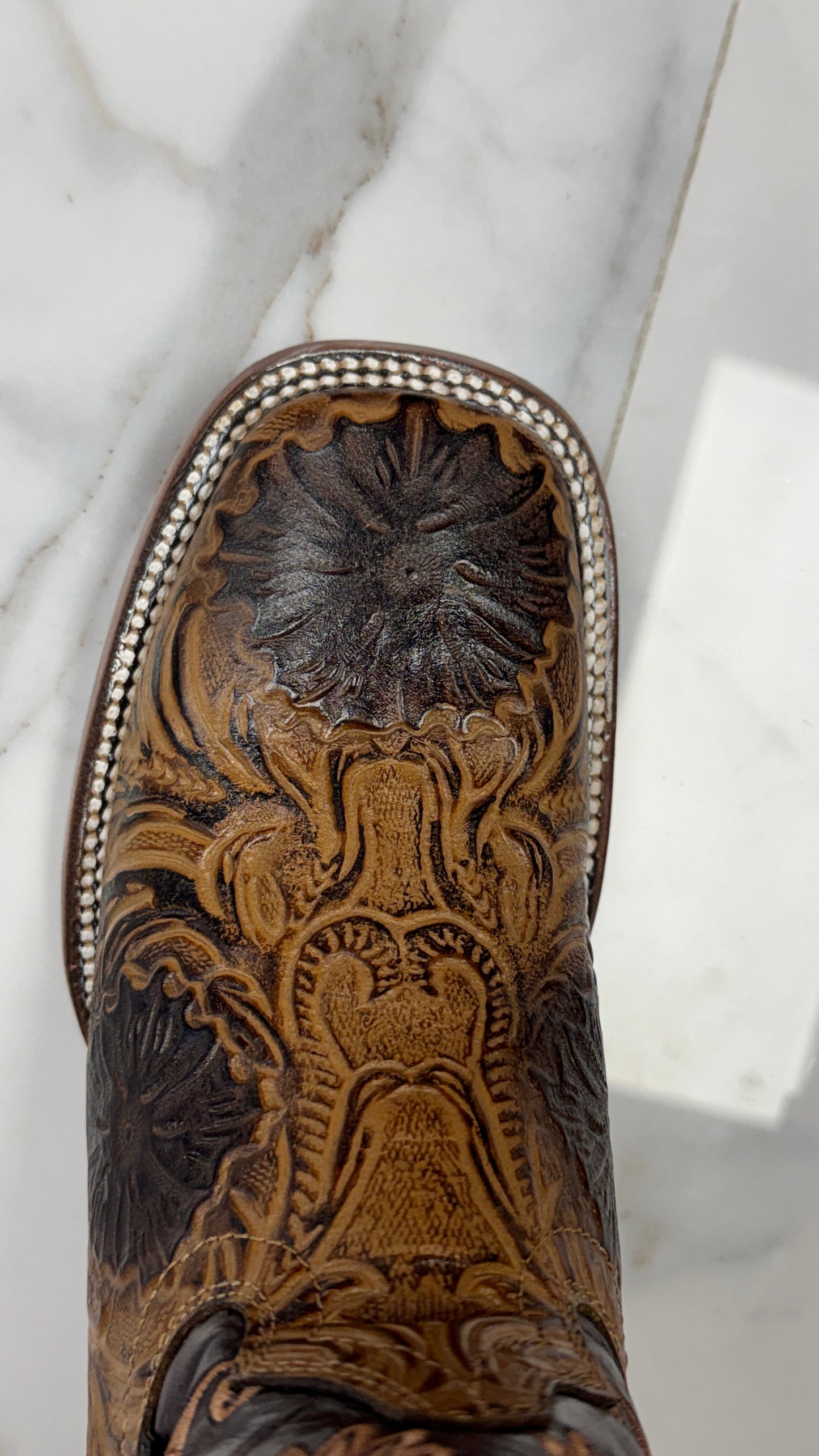 Mc Allen brown hand tool flower boots