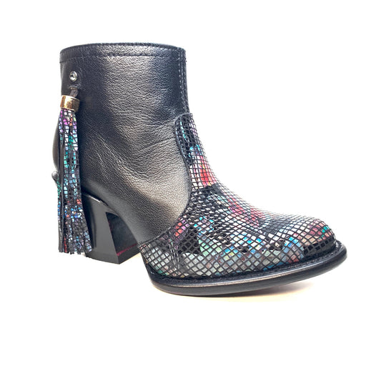 Los Altos Ladies Black Flower Tassel Bovine Leather Bootie