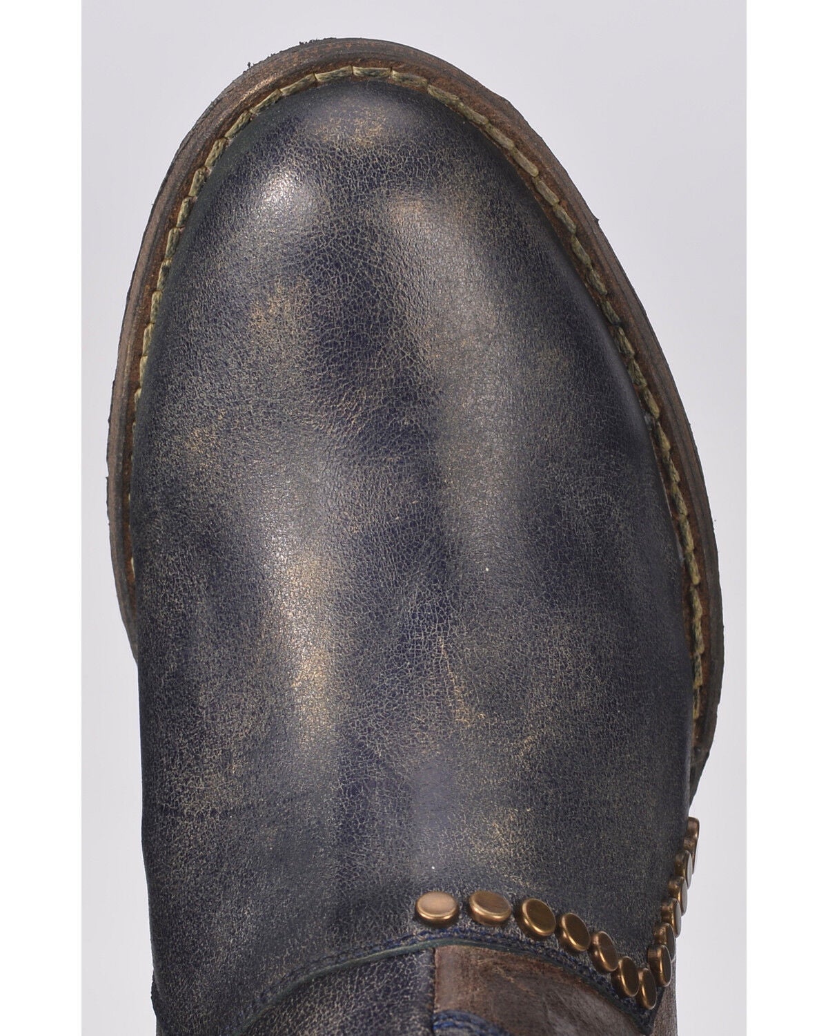 CIRCLE G WOMEN'S STUDDED STAR INLAY BOOTIES - ROUND TOE
