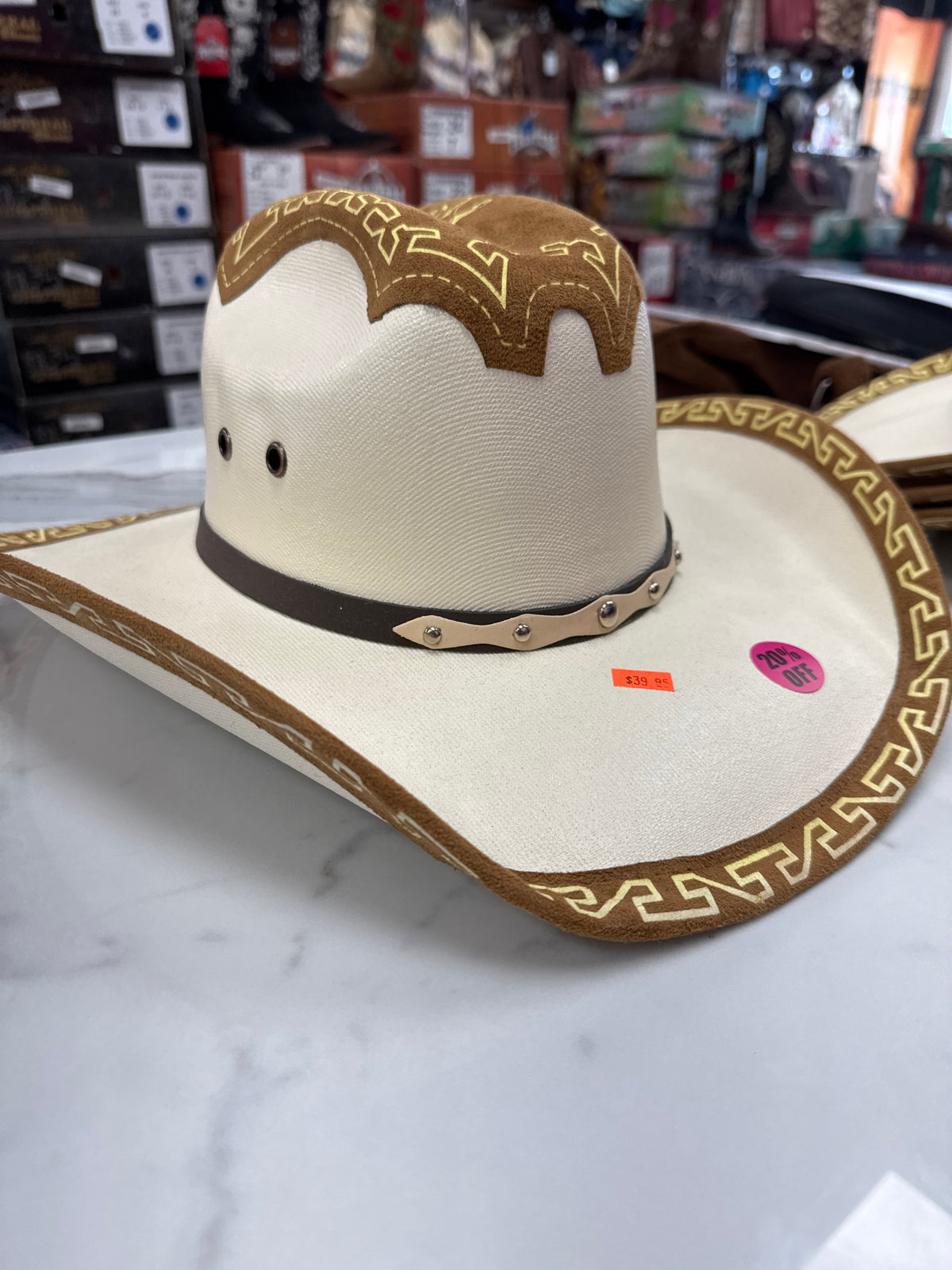 Medium Mandalis Men’s Western Cowboy Hat. Men’s White Cowboy Hat. Men’s Rodeo Cowboy Hat. Sombrero Vaquero De Hombre. Sombrero De Caballero. Sombrero Blanco