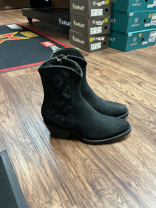 Lady Canelo Womens short boots