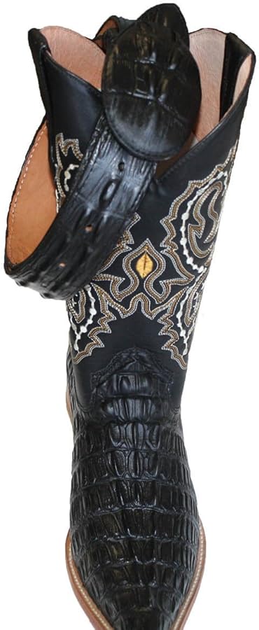 Chaparral black alligator pointed boots size 5